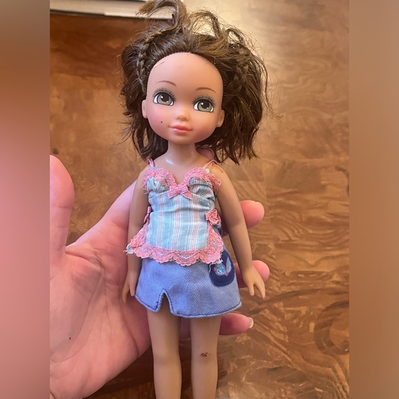 Mga entertainment forever best friends doll! Brown hair, green eyes, 10 in tall - Picture 2 of 13